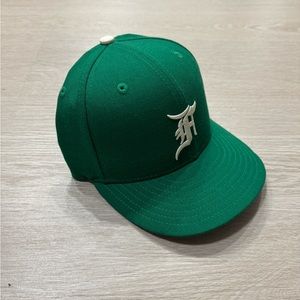 Fear of God Essentials New Era 59Fifty Fitted Hat size 7 1/4